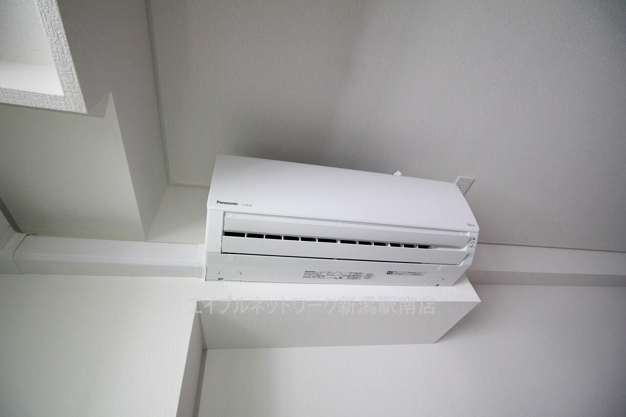 azalea park sasaguchiの物件内観写真