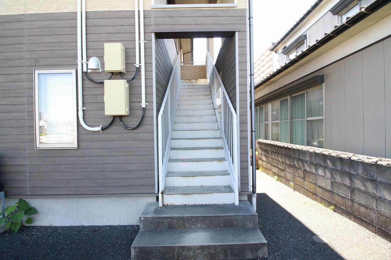 ウェルストーンの物件外観写真