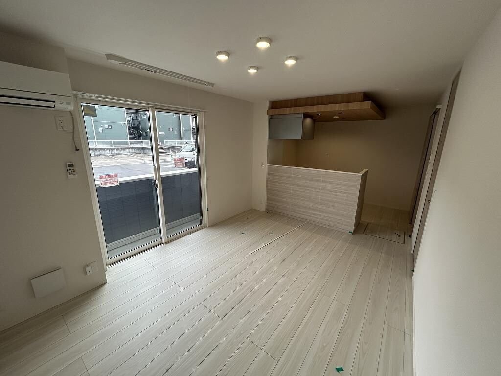 D-ROOMヴェルザンディの物件内観写真