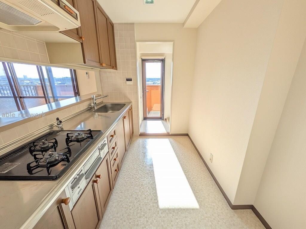 ダイアパレス女池上山602の物件内観写真