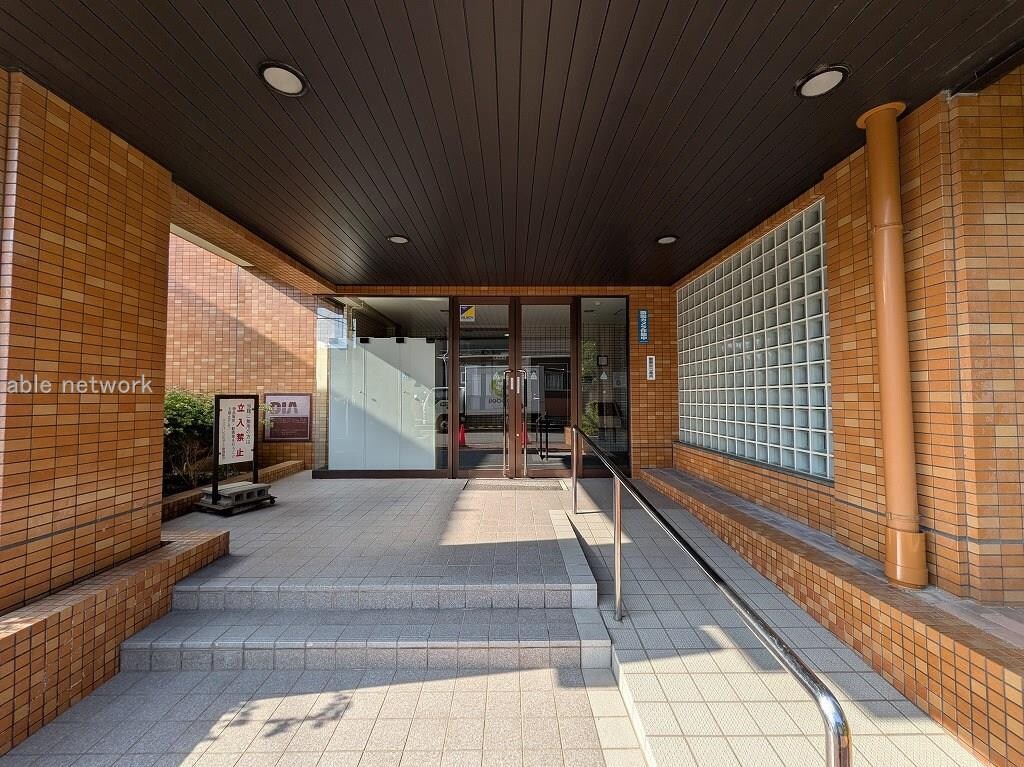 ダイアパレス女池上山602の物件外観写真