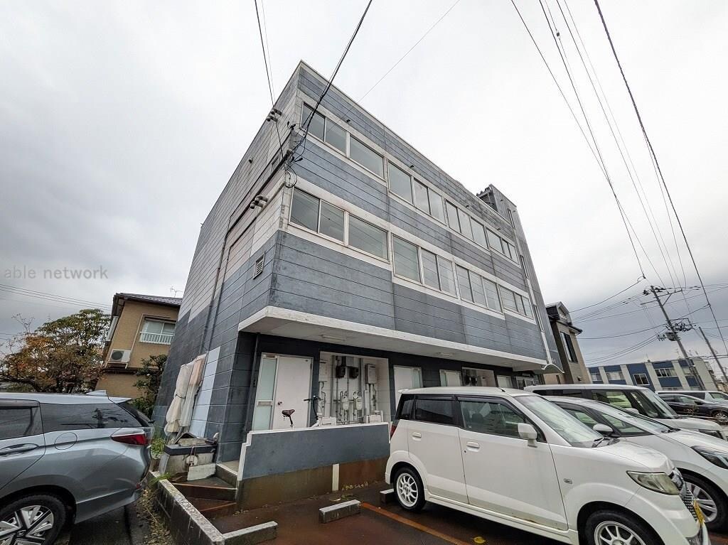 セバナル１の物件外観写真