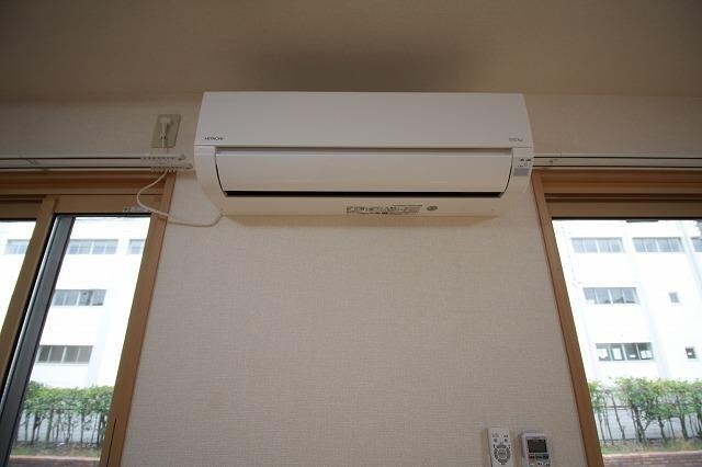 インペリアルコートAの物件内観写真