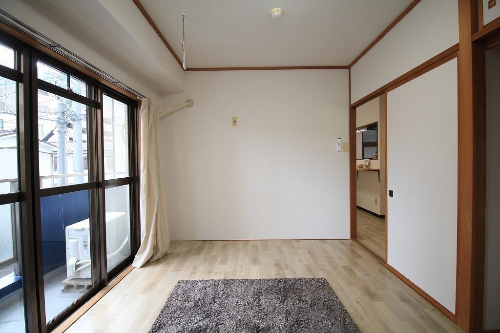 リバティープラザ東大通の物件内観写真