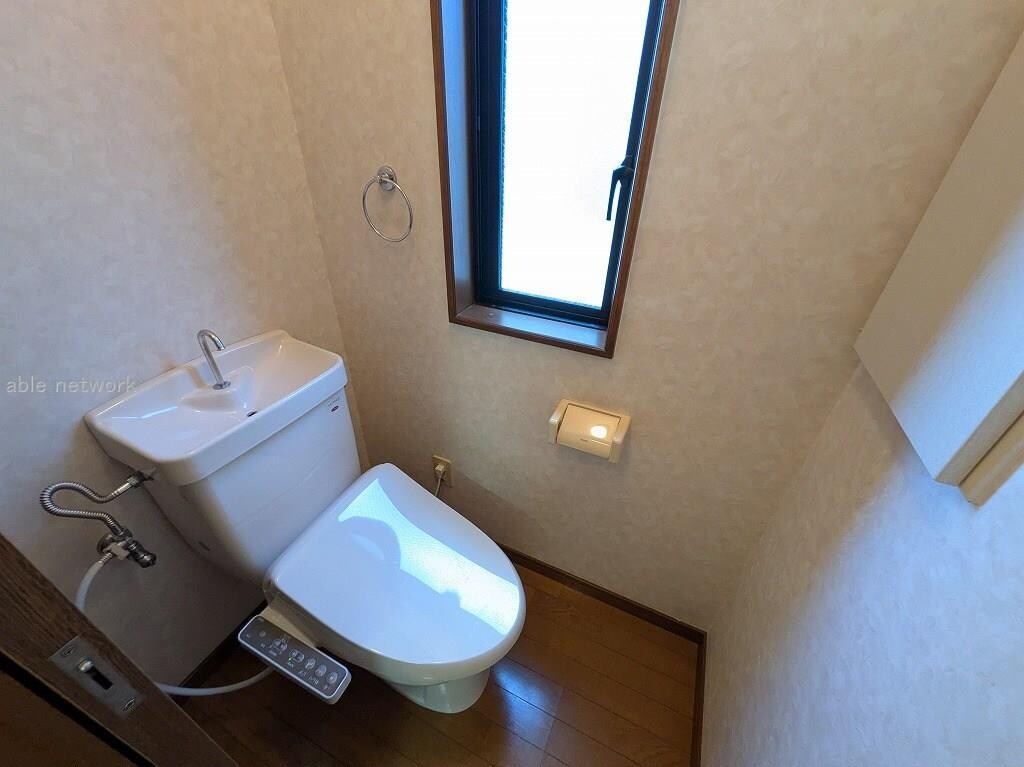 旭ハウス上所の物件内観写真