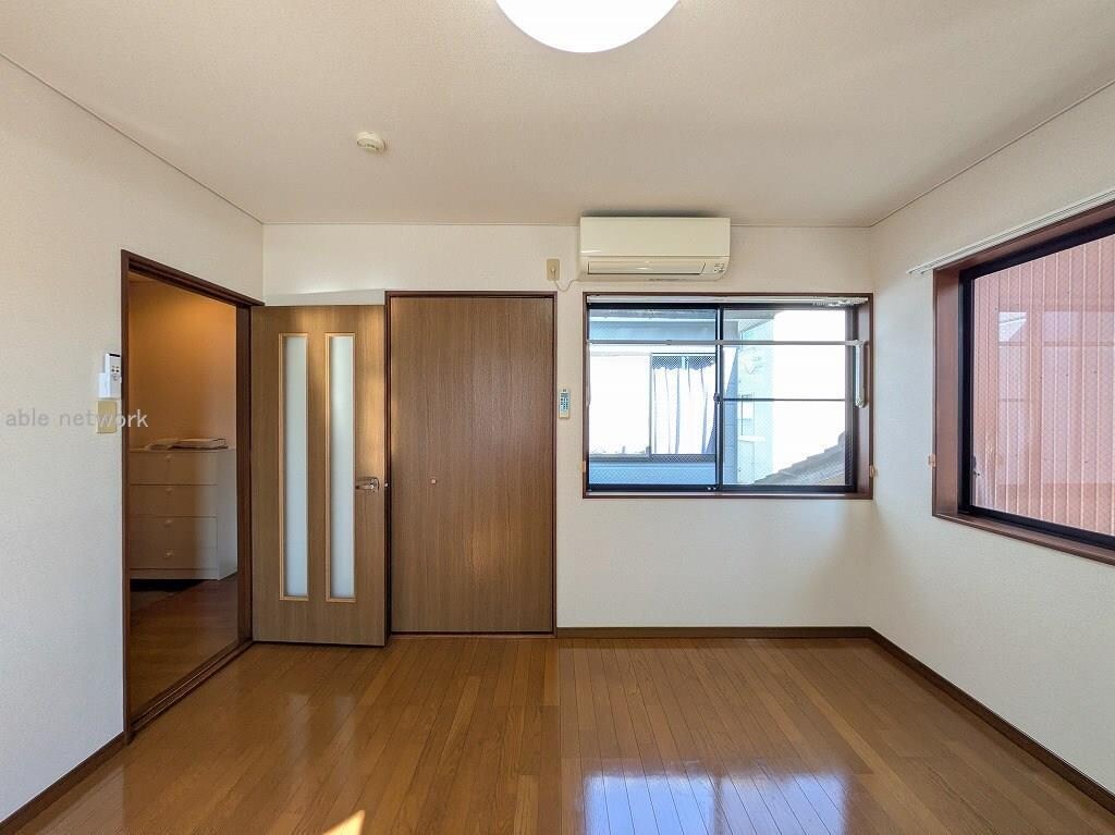 旭ハウス上所の物件内観写真