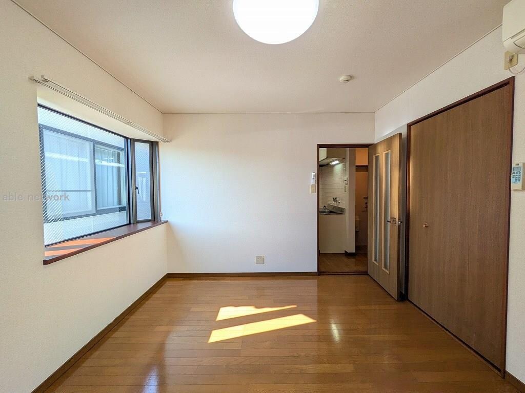 旭ハウス上所の物件内観写真