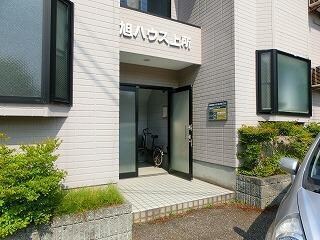 旭ハウス上所の物件外観写真