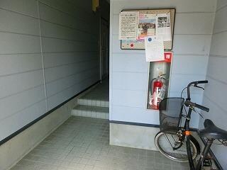 旭ハウス上所の物件外観写真