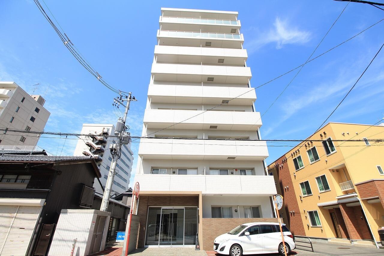 スカイオン本町の物件外観写真