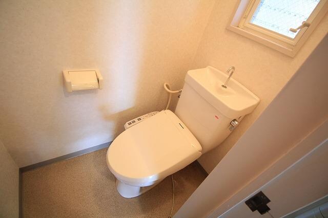 フレンド沼垂Ｂ棟の物件内観写真