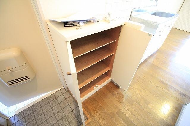 フレンド沼垂Ｂ棟の物件内観写真