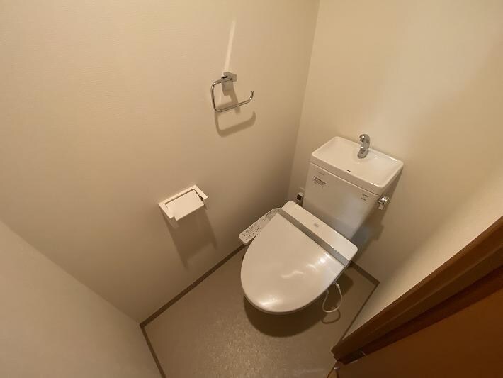 グレイスハイツ東中通タワーの物件内観写真