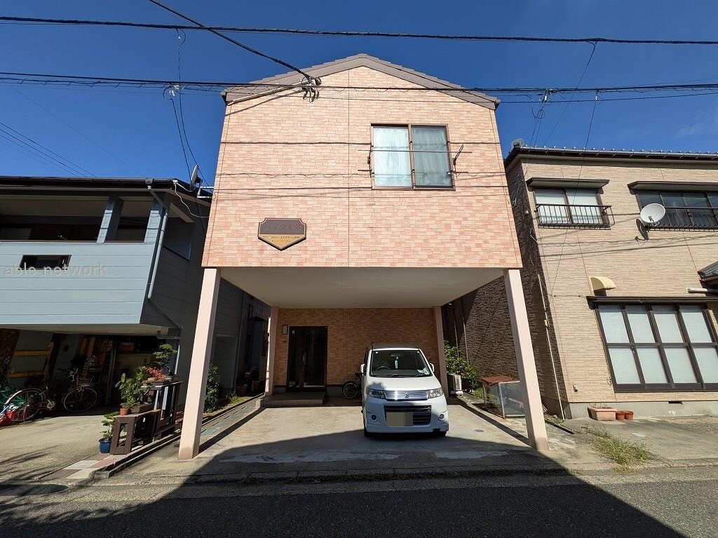 ハイツ美英の物件外観写真