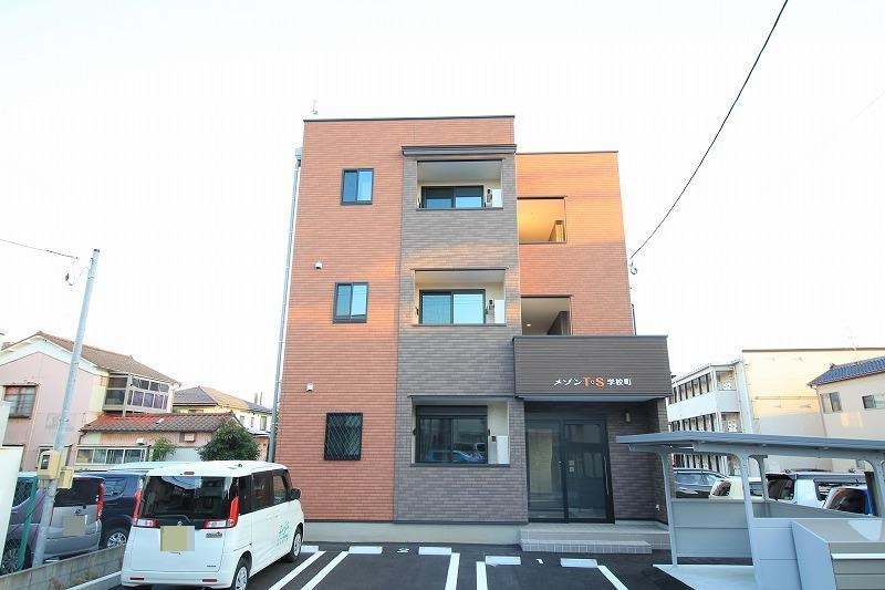 メゾンＴ・Ｓ学校町の物件外観写真