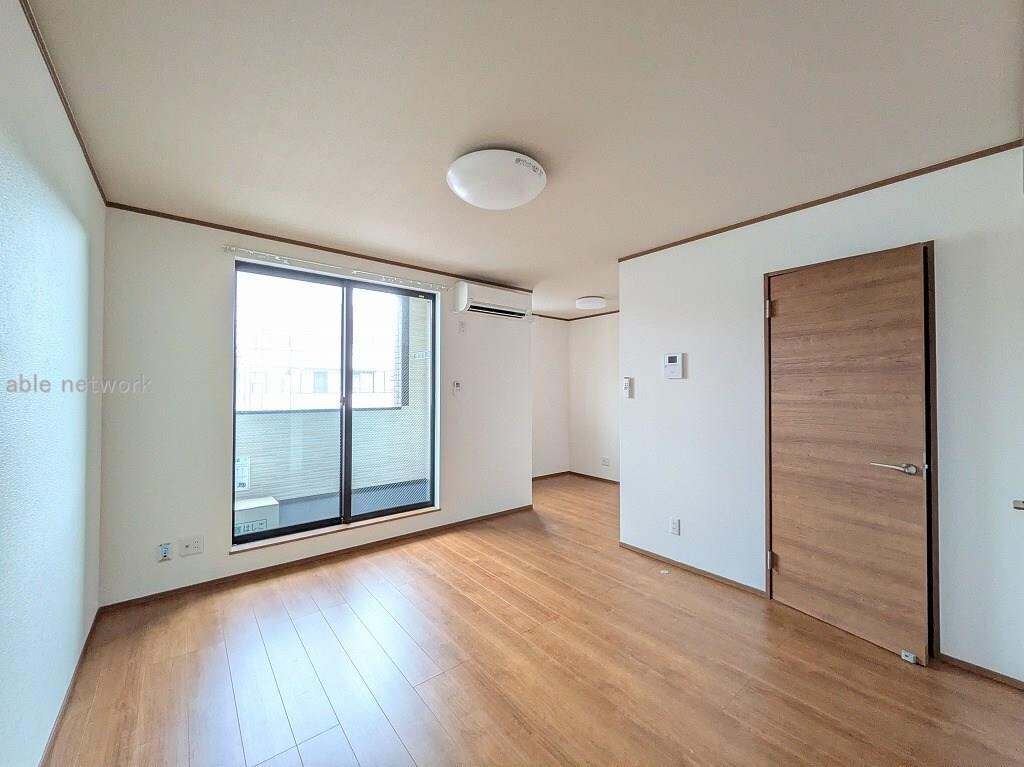 メゾンＴ・Ｓ学校町の物件内観写真