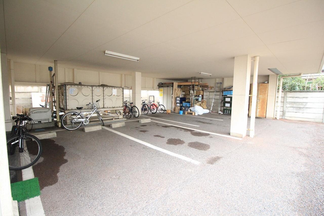 丸岩ビルの物件外観写真