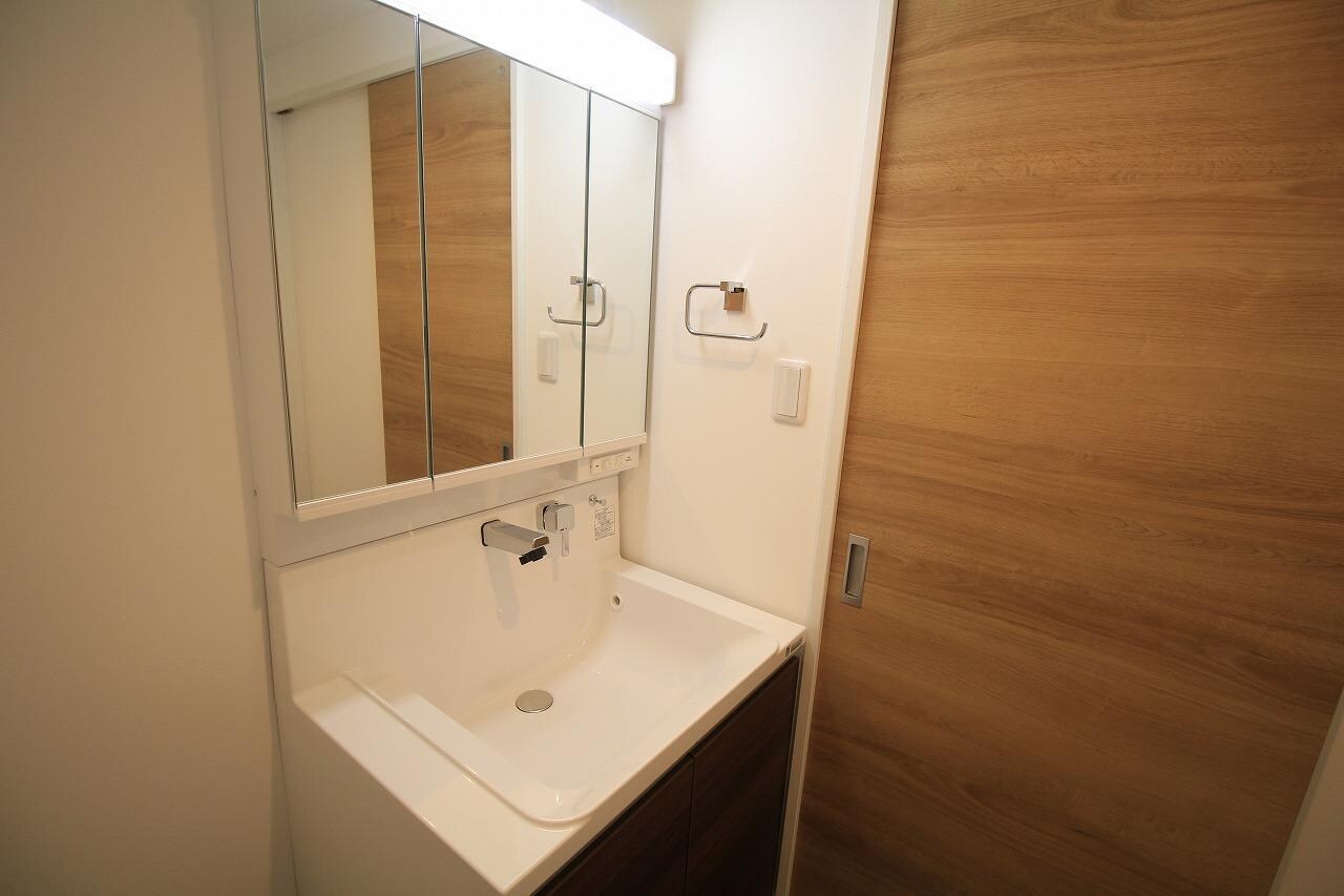 CUES東万代の物件内観写真