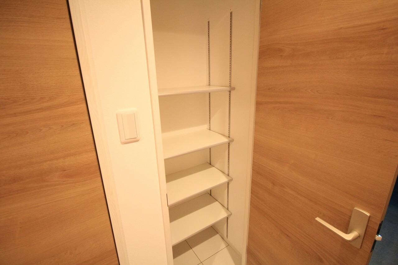 CUES東万代の物件内観写真