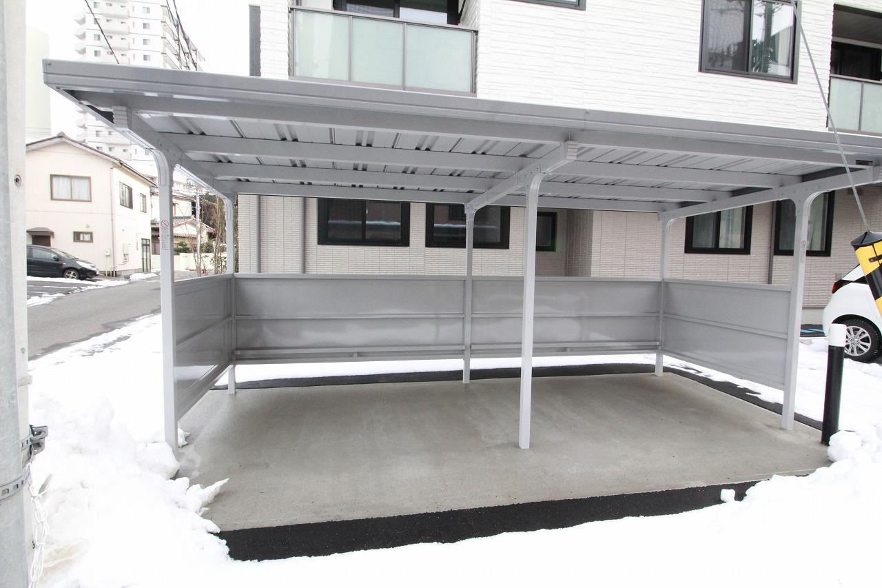 笹口レジデンスの物件外観写真