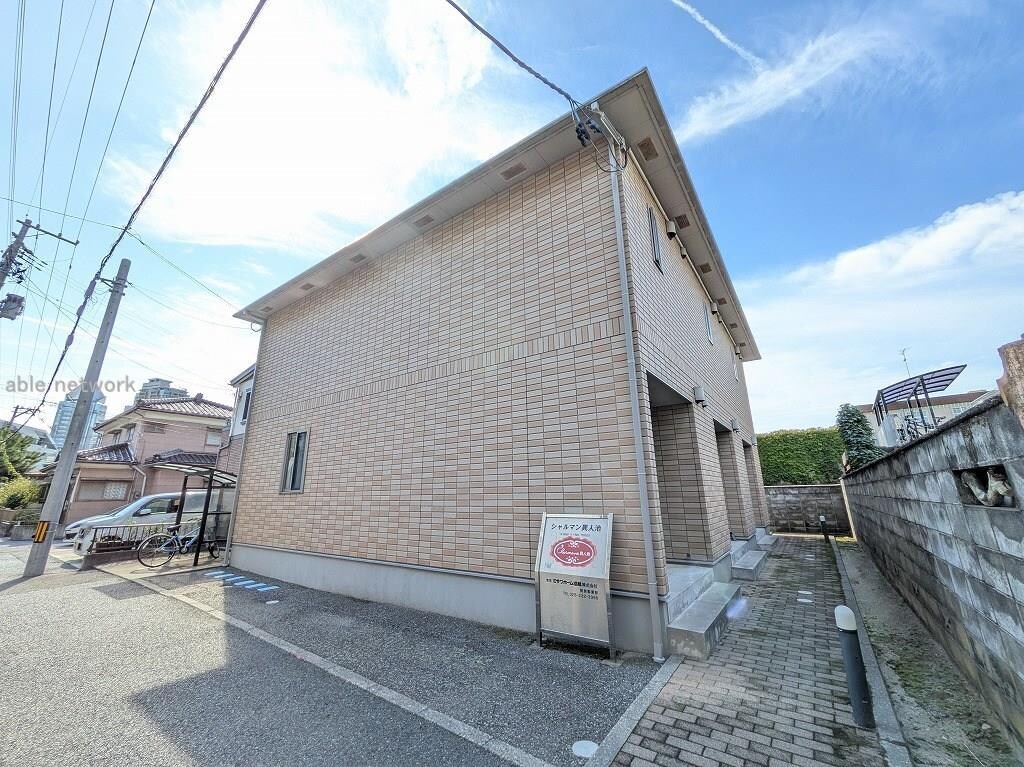 シャルマン異人池の物件外観写真