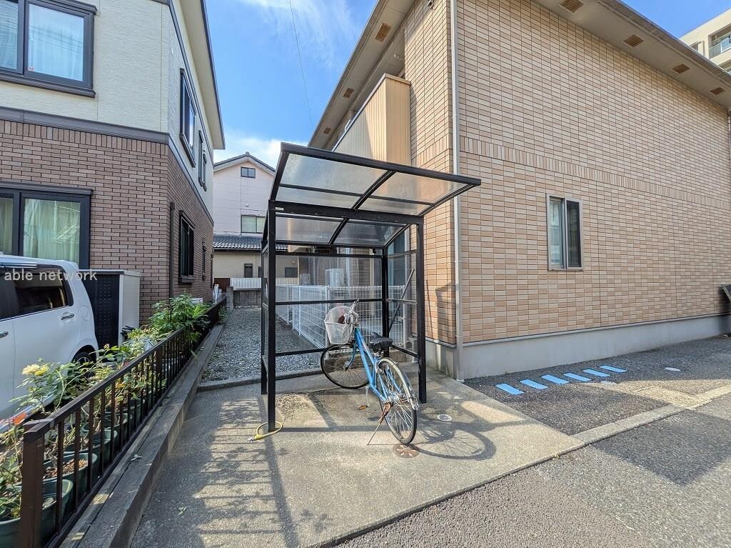 シャルマン異人池の物件外観写真