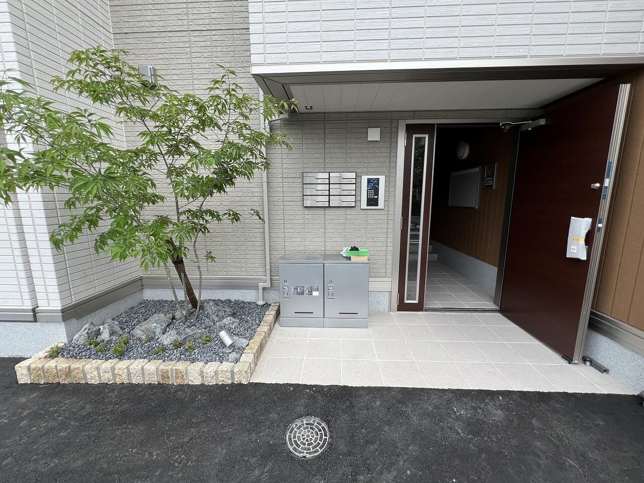 D-ROOMスクルドの物件外観写真