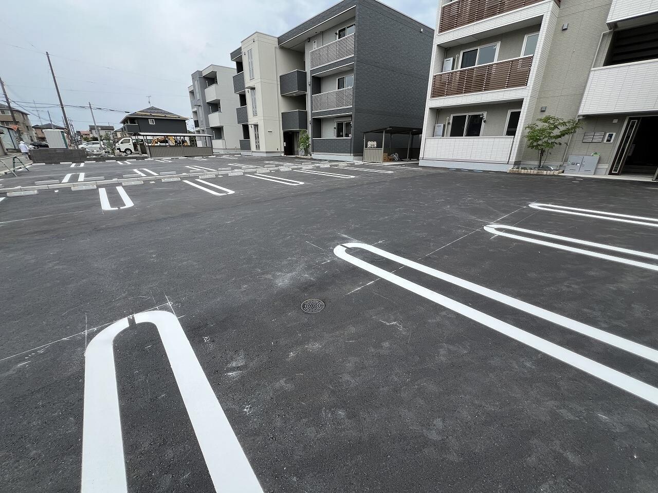 D-ROOMスクルドの物件外観写真