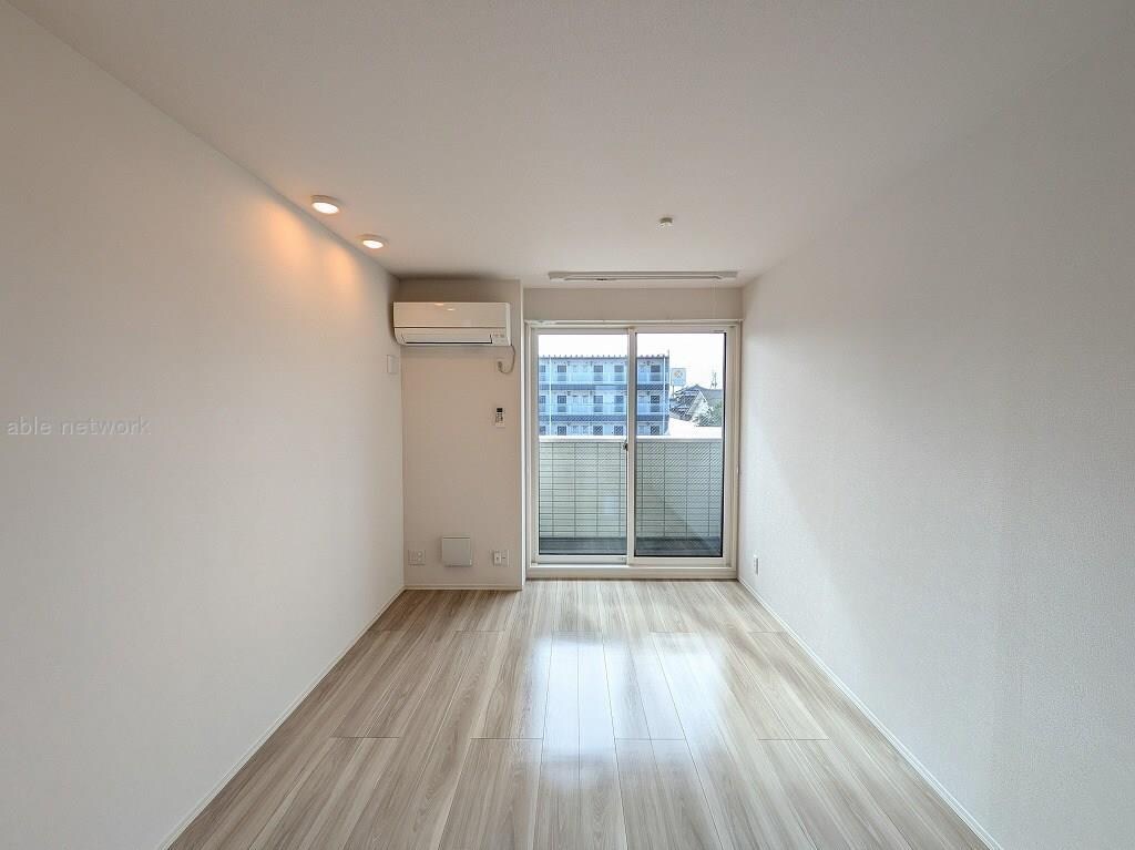 D-ROOM女池上山IIの物件内観写真