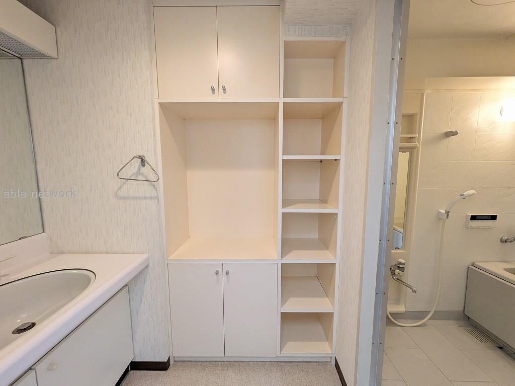 ダイアパレス女池上山602の物件内観写真