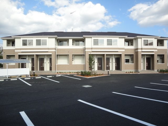 プランドールの物件外観写真