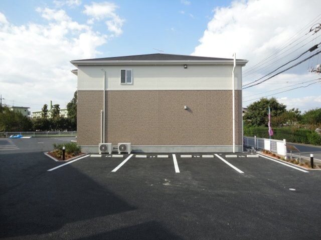 プランドールの物件外観写真