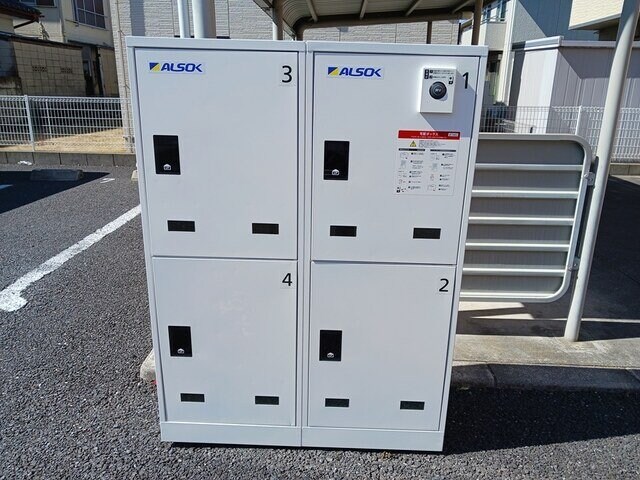 シャン・ド・フルール弐番館の物件内観写真