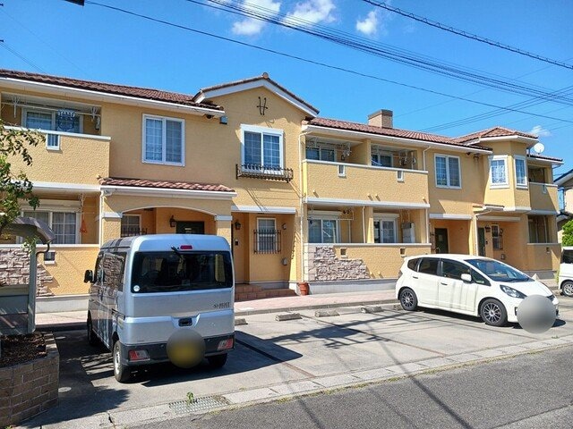 プリマヴェーラＢの物件外観写真