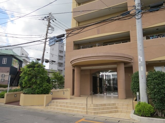 アンビックス小山　グランテムスクエアの物件外観写真