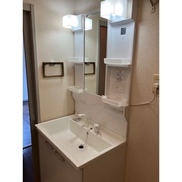 サンシャトレAの物件内観写真