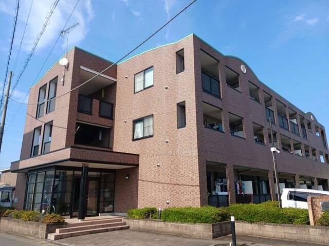 エレガンシア　ルーナの物件外観写真