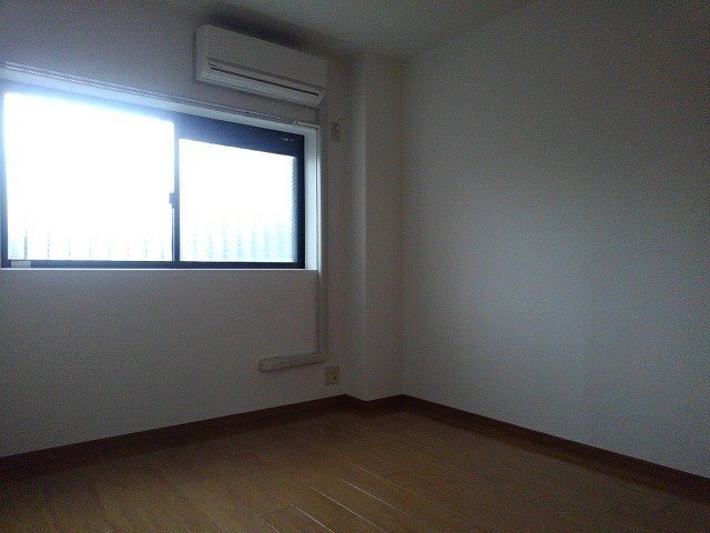 エレガンシア　ルーナの物件内観写真