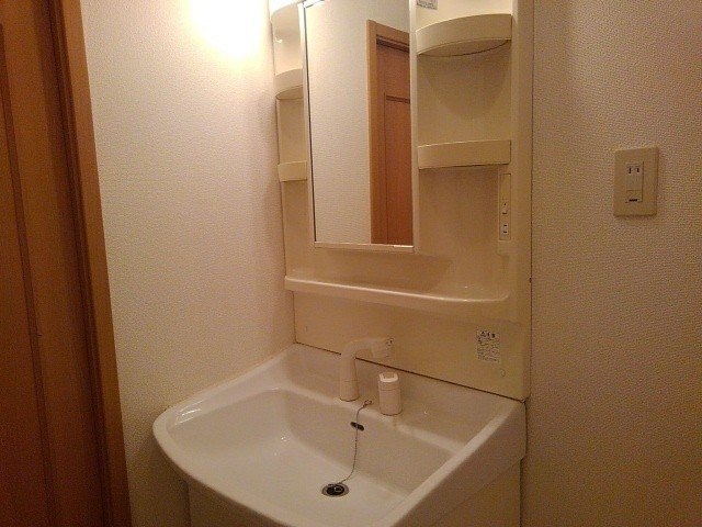 エレガンシア　ルーナの物件内観写真