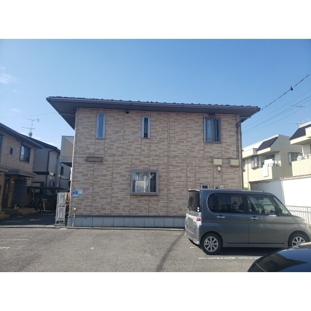 スクエア駅南A棟の物件外観写真