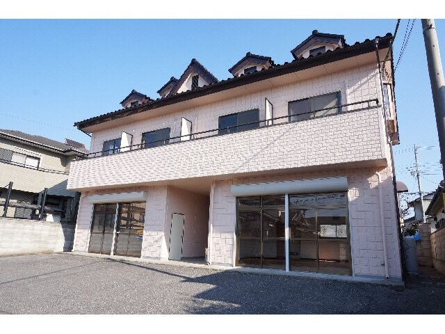 メゾン・イーストの物件外観写真