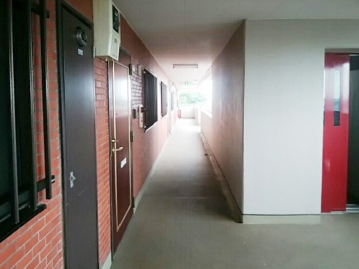 プレジデントマンションの物件外観写真