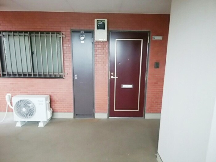 プレジデントマンションの物件外観写真