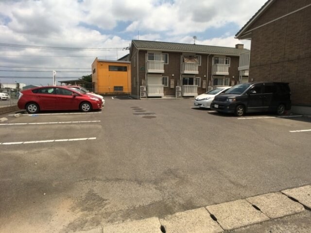 プラティーク Ｂの物件外観写真