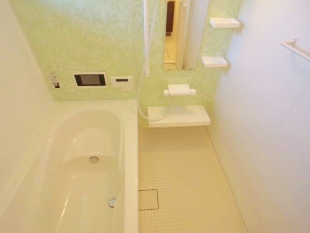 ロイヤルヒル Ⅰの物件内観写真