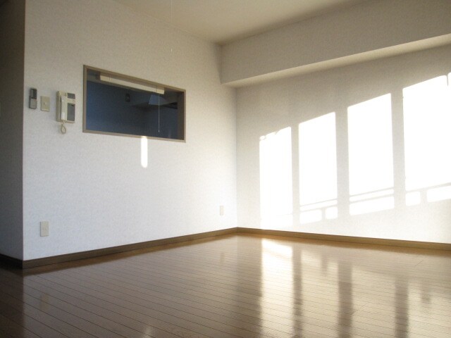 プレジデントマンションの物件内観写真