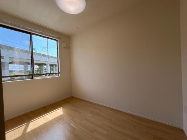 グラン　エクシードⅡの物件内観写真