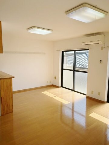 オーシャンの物件内観写真