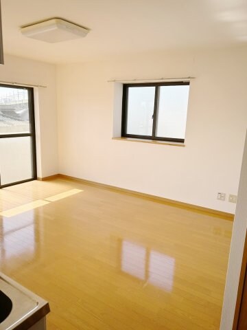 オーシャンの物件内観写真