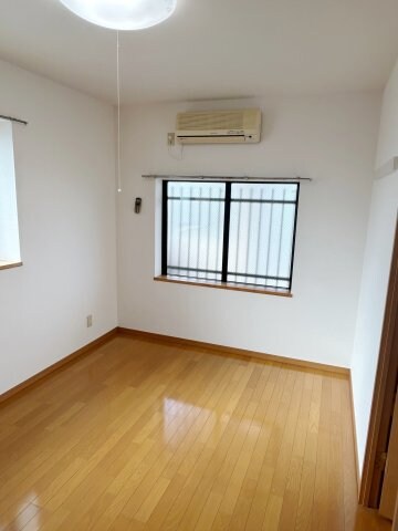 オーシャンの物件内観写真